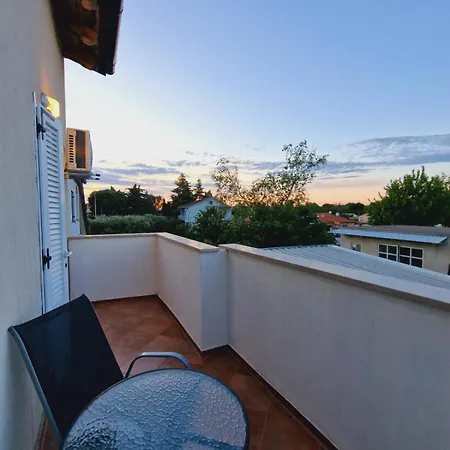 Guest house D